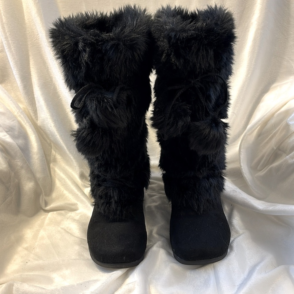Warm Black furry boots